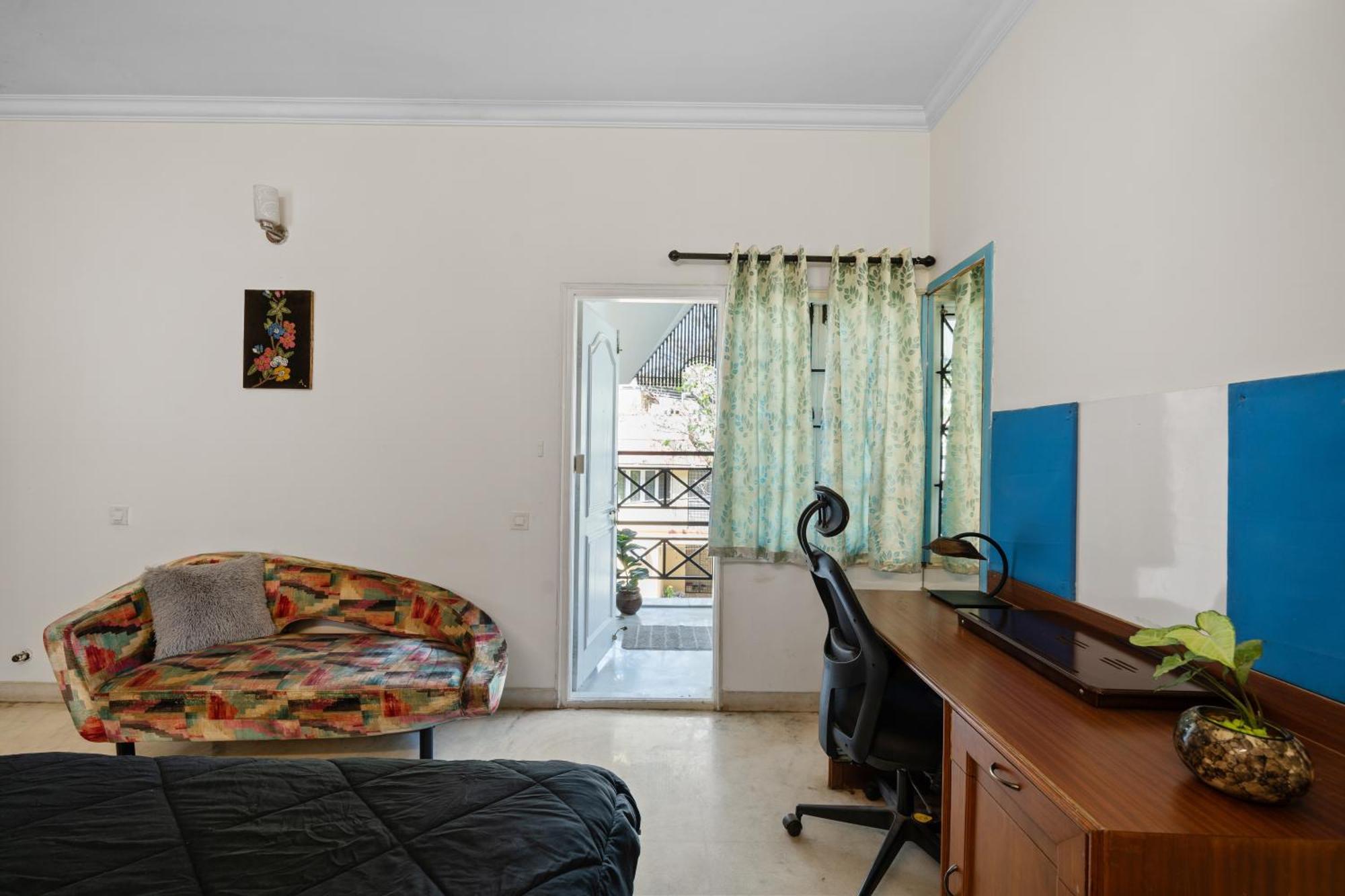 Urban Escape Luxury Arboraceous By Spacez Homestay Bangalore